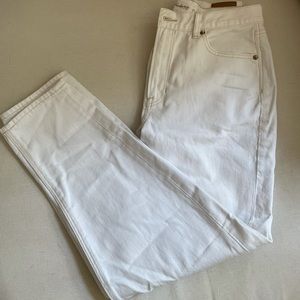 American Eagle boyfriend fit Jean